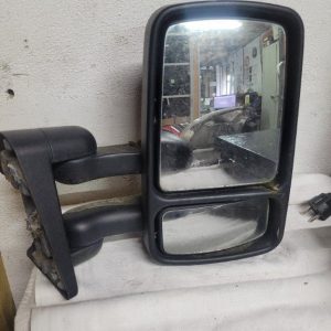 RETROVISEUR EXT D RENAULT TRAFIC 1996