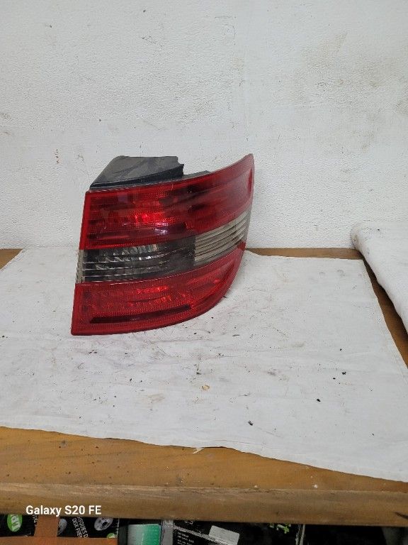 FEU AR D MERCEDES CLASSE B 2007