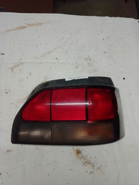 FEU AR D RENAULT CLIO 1998