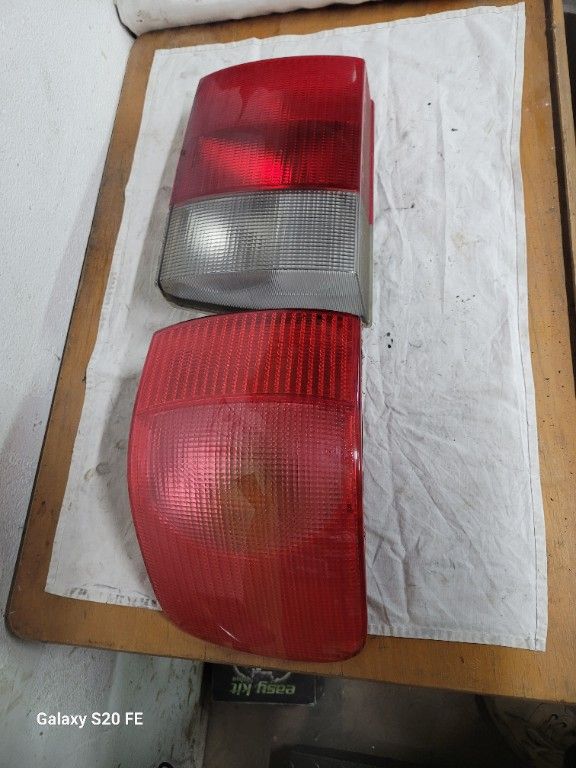 FEU AR G AUDI 80 1993