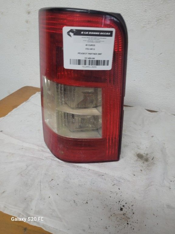 FEU AR G PEUGEOT PARTNER 2007