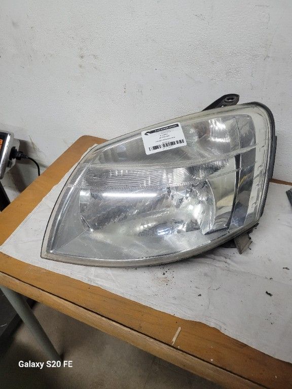 OPTIQUE AVG CITROEN BERLINGO 2008