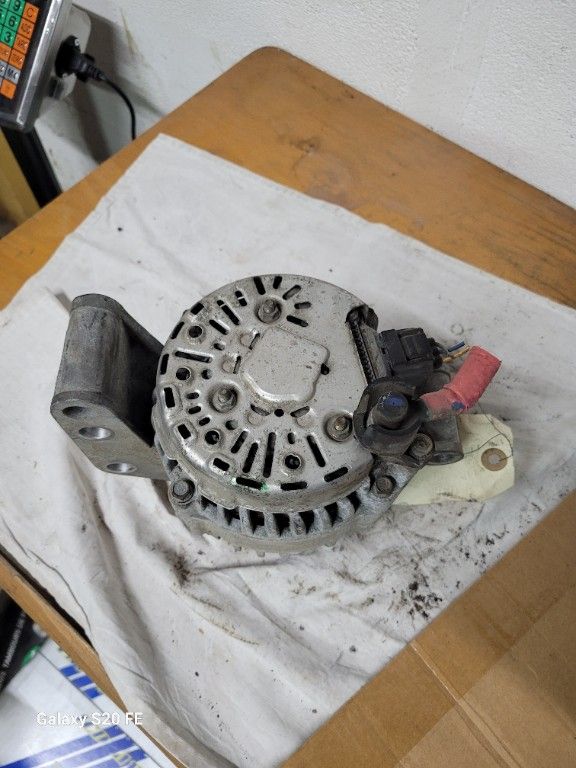 ALTERNATEUR FORD FIESTA 2006
