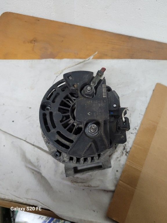 ALTERNATEUR RENAULT CLIO 2000