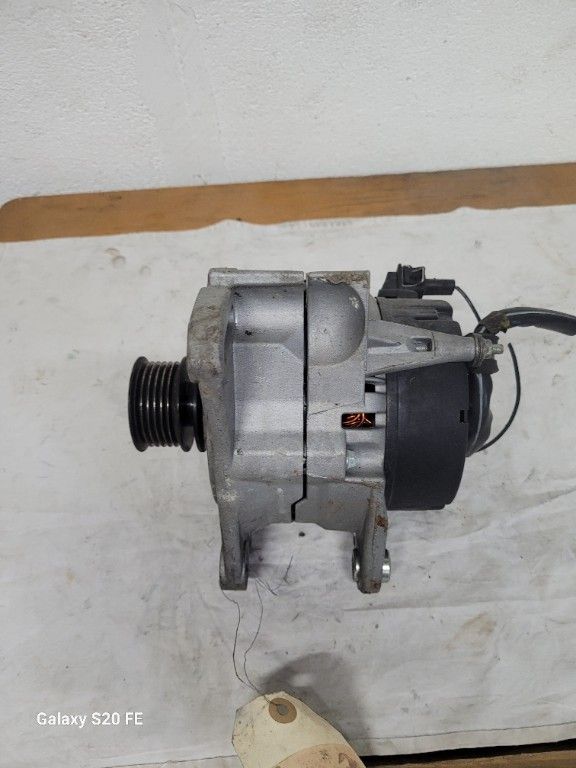 ALTERNATEUR VOLKSWAGEN GOLF