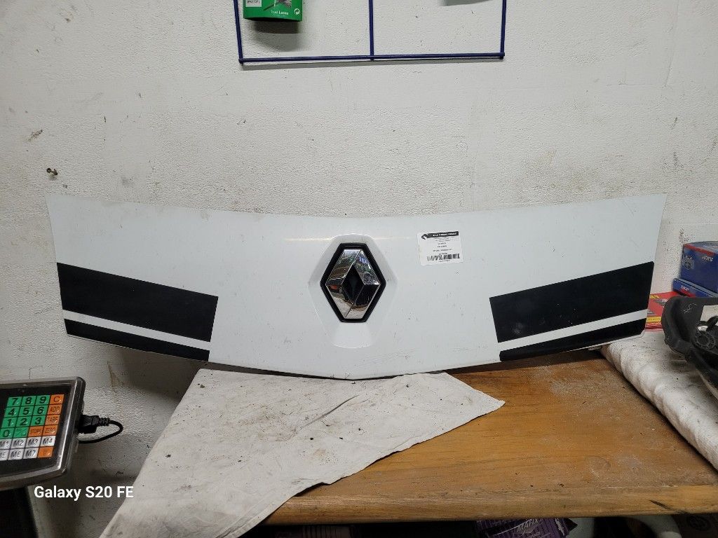 CALANDRE RENAULT KANGOO 2011