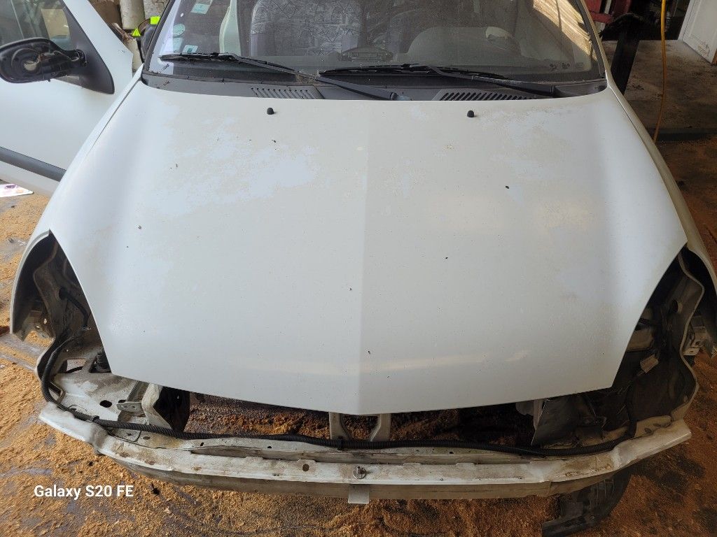 CAPOT RENAULT CLIO 2002
