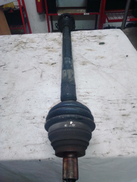 CARDAN D VOLKSWAGEN TOURAN 2004