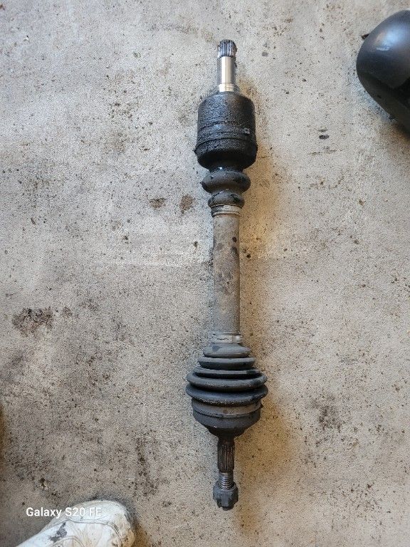 CARDAN DE TRANSMISSION G PEUGEOT 206 1999