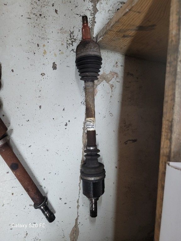 CARDAN DE TRANSMISSION G RENAULT MEGANE 2008