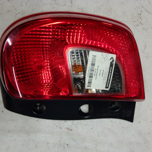 FEU AR D NISSAN MICRA 2014