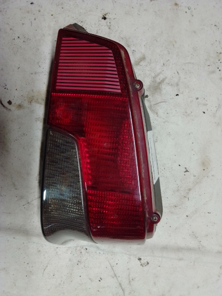 FEU AR D PEUGEOT 106 1995