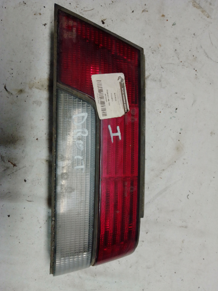 FEU AR D PEUGEOT 405 1992