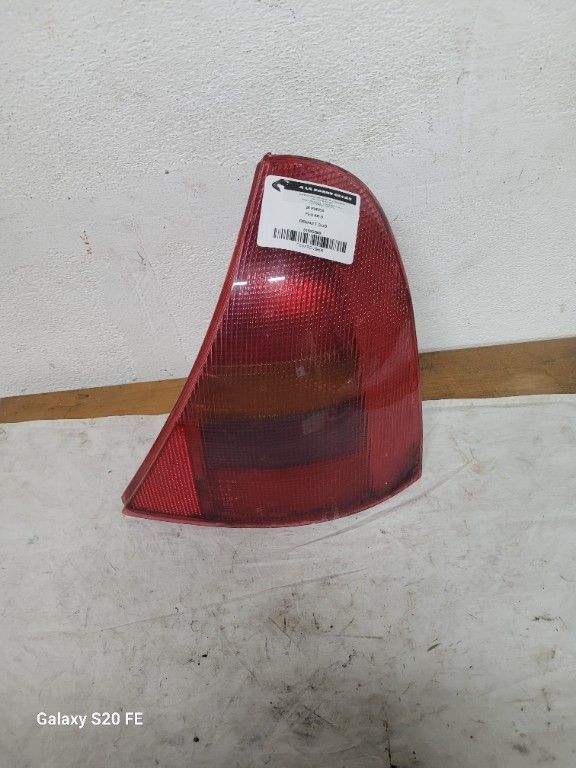FEU AR D RENAULT CLIO