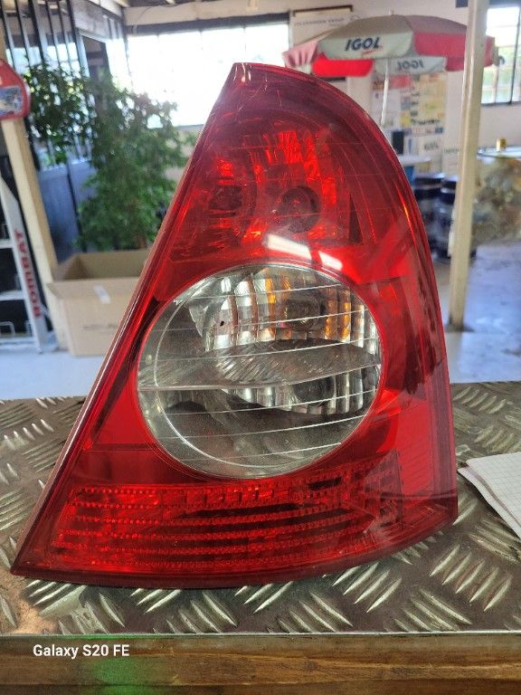 FEU AR D RENAULT CLIO 1.5 DCI – 70 2007