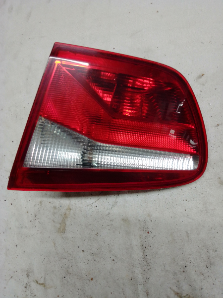FEU AR D SEAT IBIZA 2010