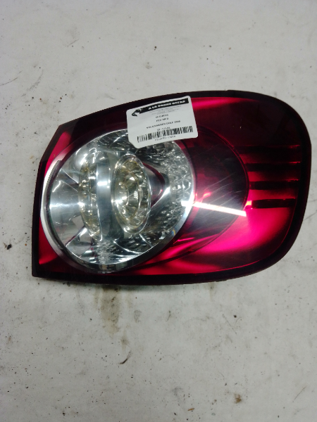 FEU AR D VOLKSWAGEN GOLF 2008