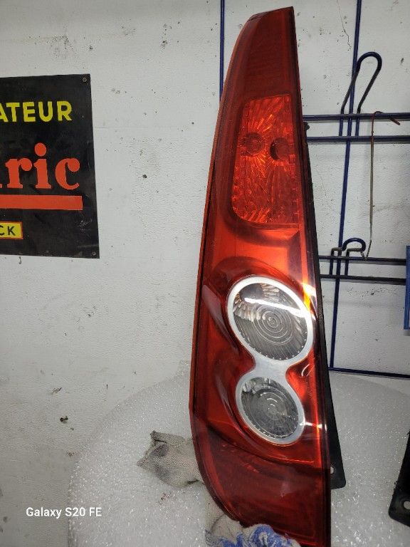 FEU AR G FORD FIESTA 2008