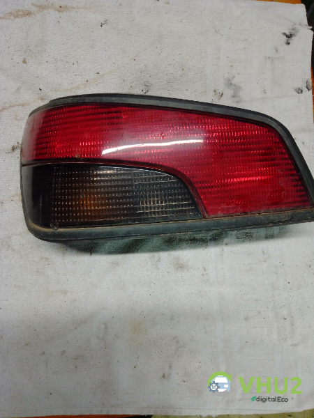 FEU AR G PEUGEOT 306 1.4I 1995