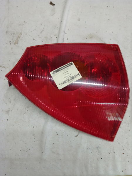 FEU AR G PEUGEOT 307 2002