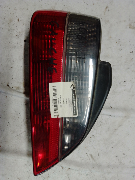 FEU AR G PEUGEOT 406 1998