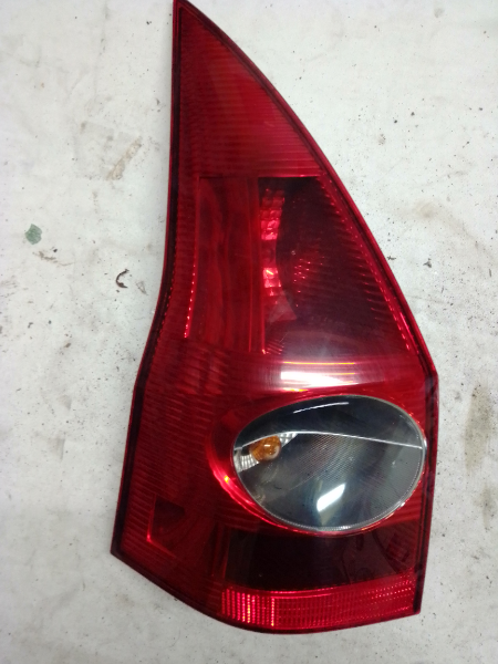 FEU AR G RENAULT MEGANE 2003