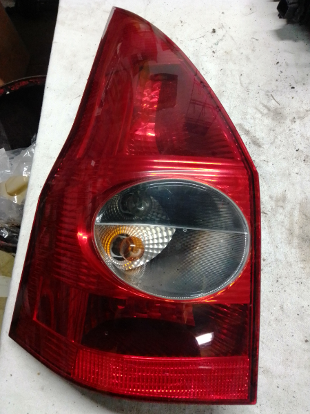 FEU AR G RENAULT MEGANE 2003