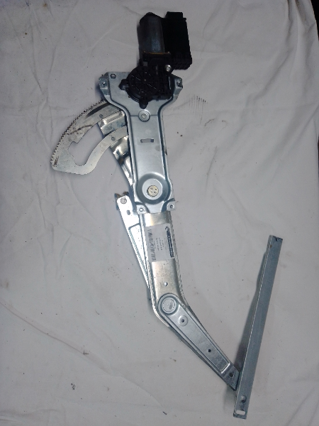 LEVE GLACE AV D PEUGEOT 406 2002