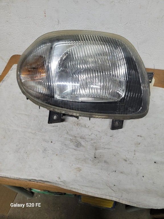 OPTIQUE AVD RENAULT CLIO
