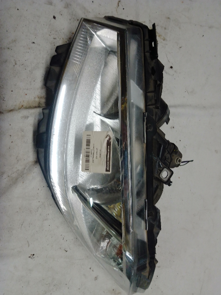OPTIQUE AVD RENAULT MEGANE 2003