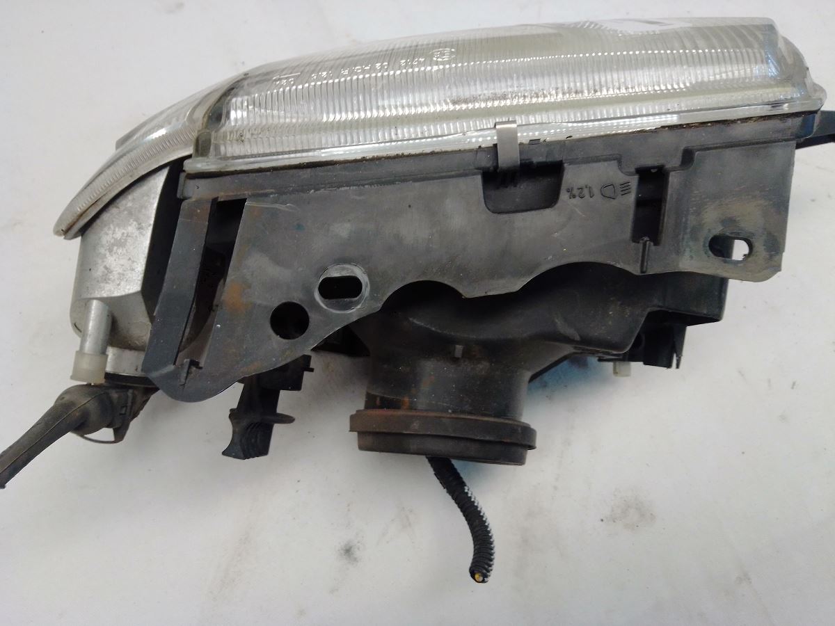 OPTIQUE AVG CITROEN SAXO 1997