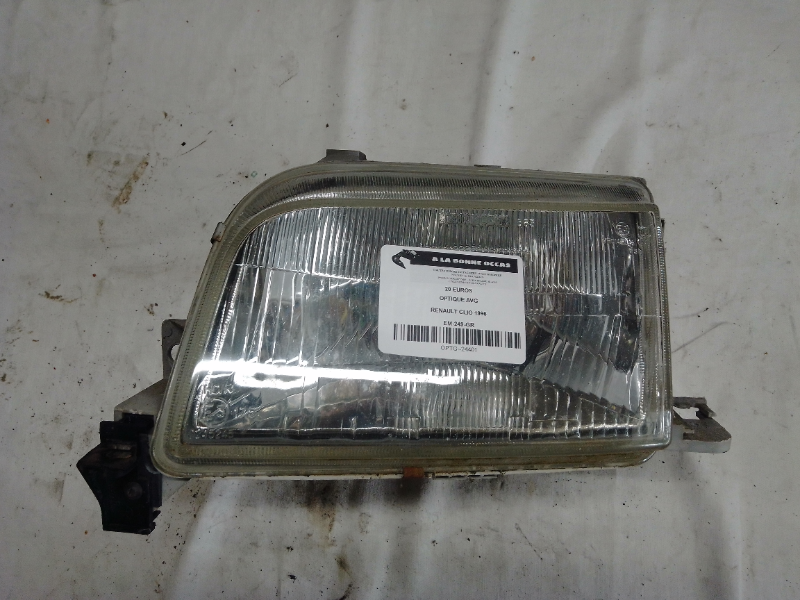 OPTIQUE AVG RENAULT CLIO 1996