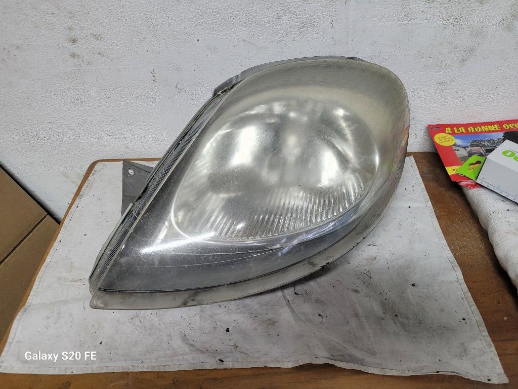OPTIQUE AVG RENAULT TRAFIC 2005