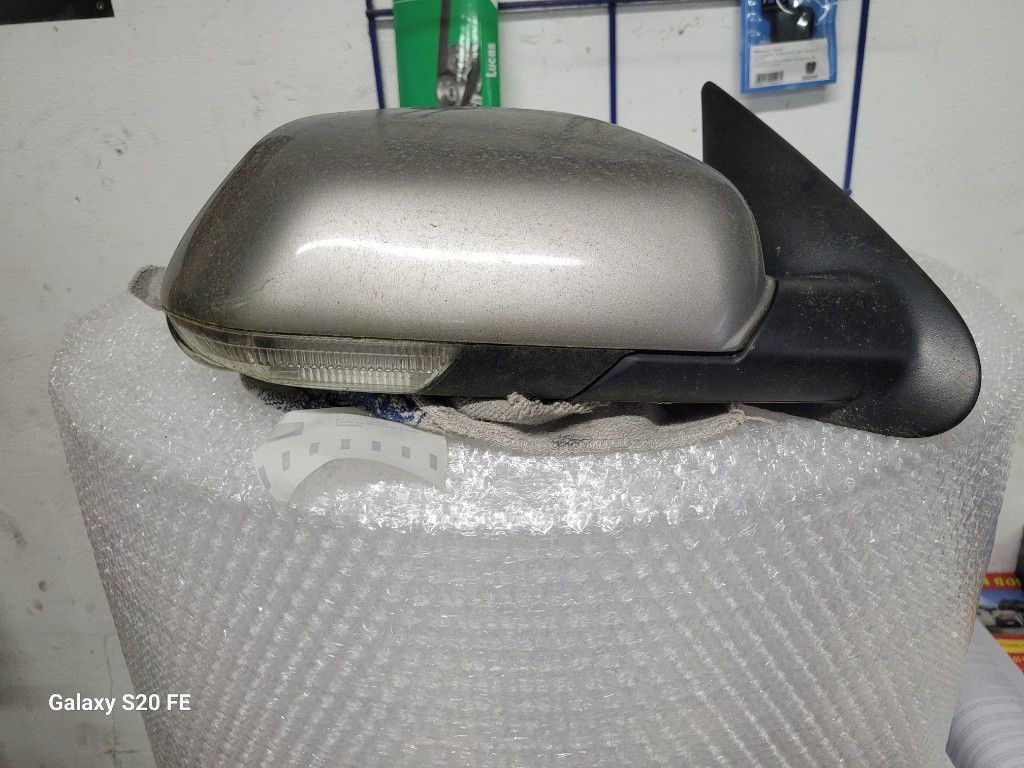 RETROVISEUR EXT D ELECTRIQUE SKODA OCTAVIAII 2006