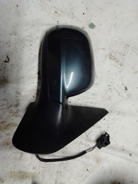 RETROVISEUR EXT D ELECTRIQUE VOLKSWAGEN GOLF 2004