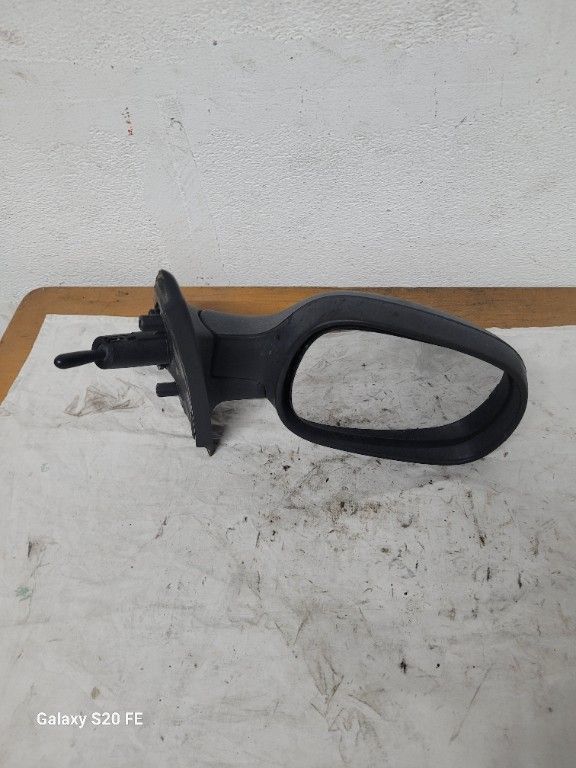 RETROVISEUR EXT D RENAULT CLIO 2003