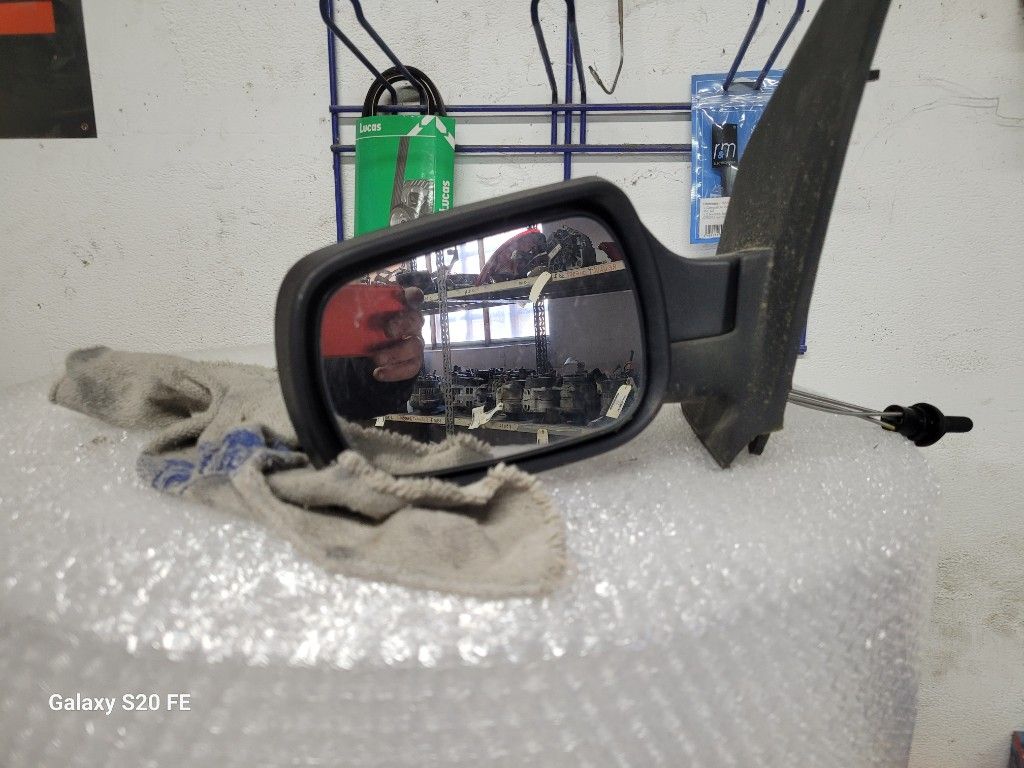 RETROVISEUR EXT G FORD FIESTA 2008